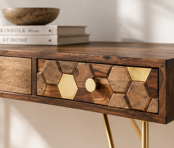 Yati Desk