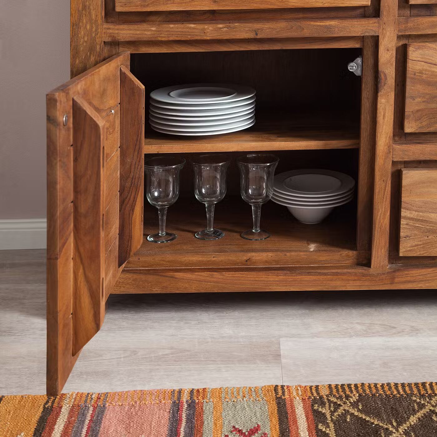 Nami wooden chest of drawers