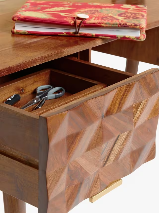 Aurum Solid Acacia Wood Desk (132 cm)