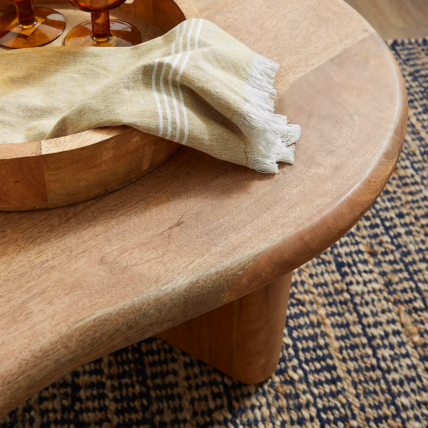 Arco Curve Coffee Table