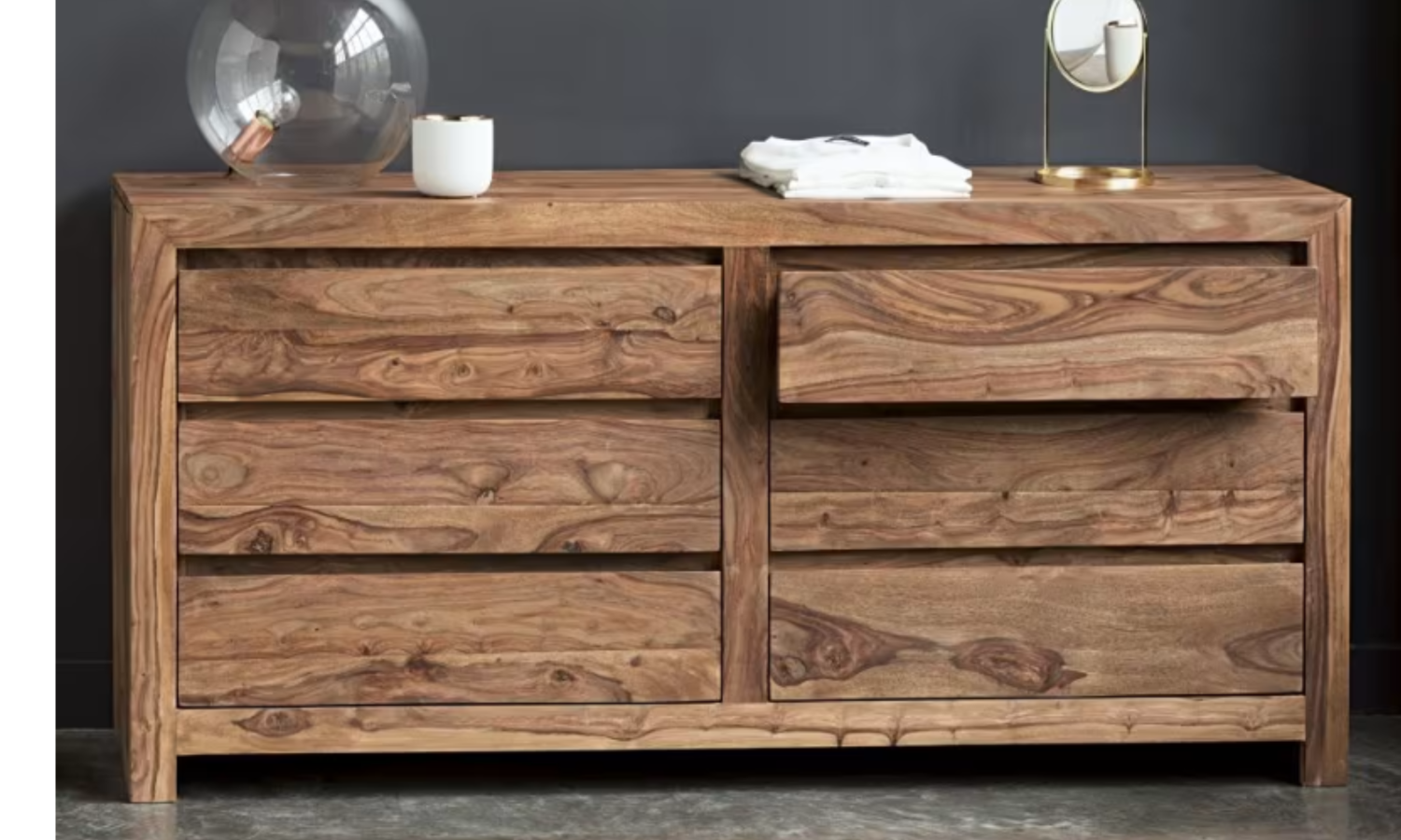 Isha Chest Of Drawers