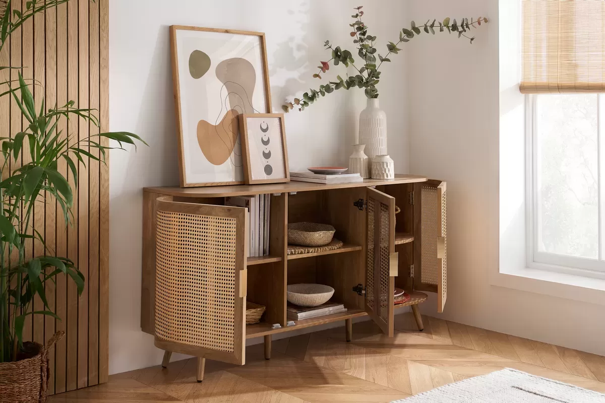 Arcane Sideboard (150 cm, 3 Door)