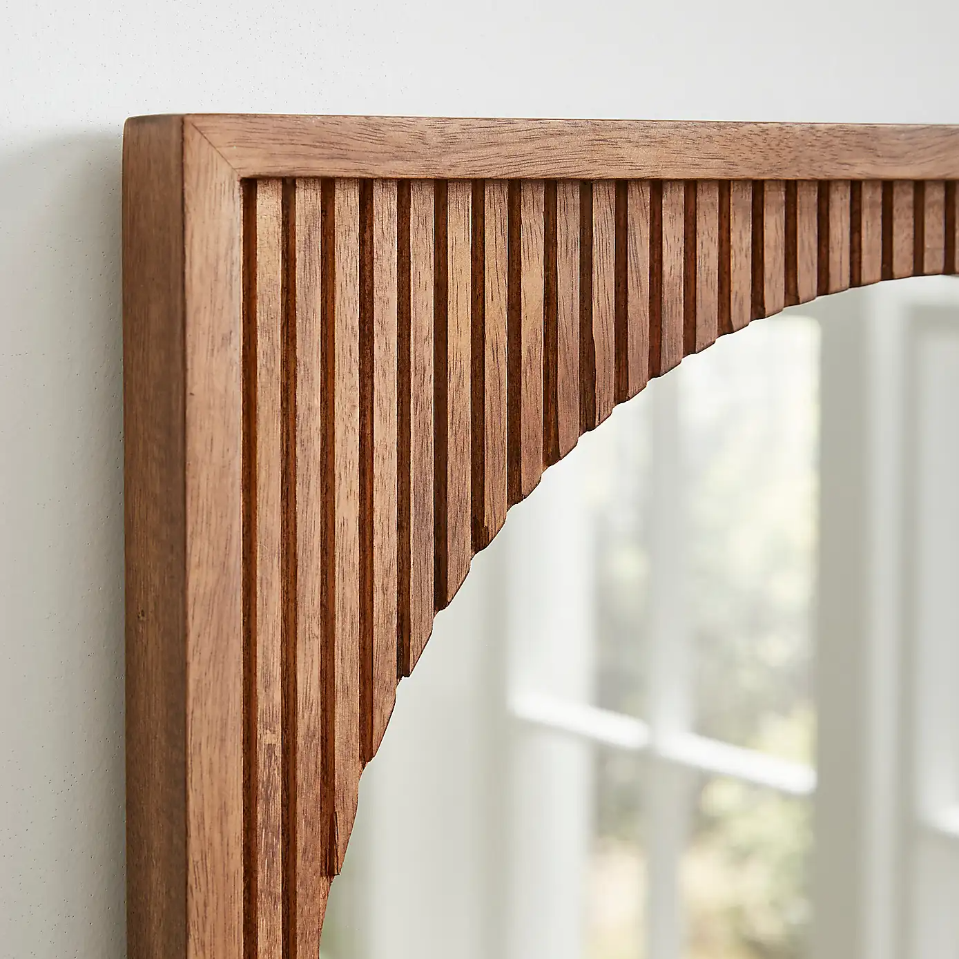 Diana – Solid Mango Wood Wall Mirror (50 cm, Rectangular)