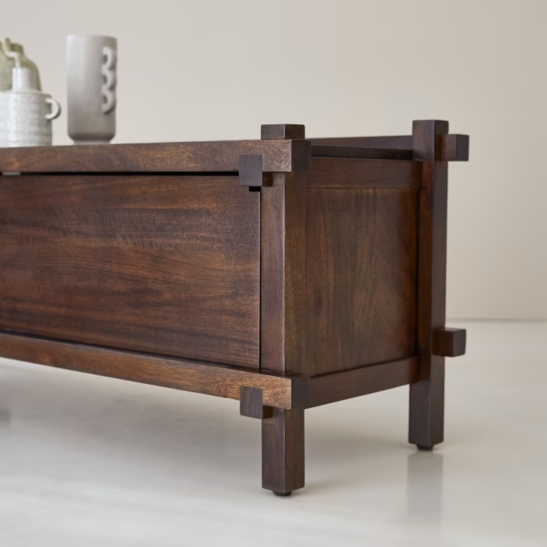 Hera – Solid Mango Wood TV Cabinet (117 cm, Flap)